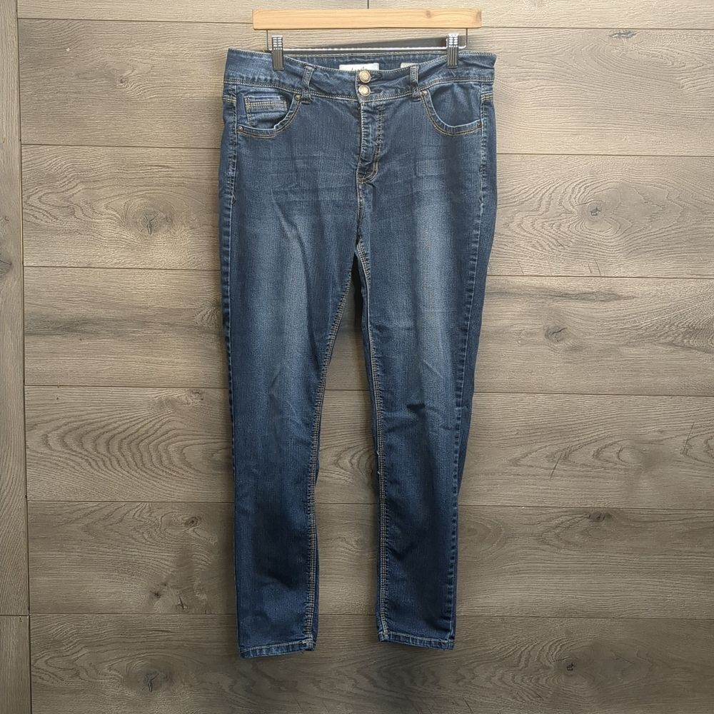 Angels Stretchy Curvy Skinny Jeans Women's  Mid size 12